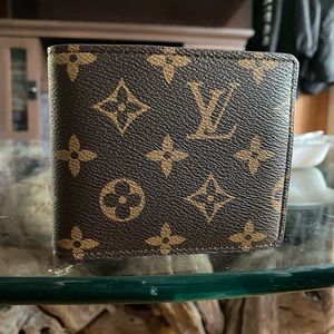 Louis Vuitton Men’s Wallet